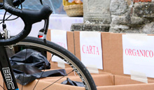 La raccolta differenziata promossa durante la corsa ciclistica RavoRando del 2012