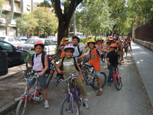 I bambini dei centri estivi della lega ciclismo Uisp Modena