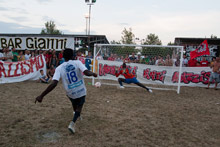 La finale ai rigori del torneo di calcio a 7 dei Mondiali Antirazzisit 2013 - Foto di  Antonio Marcello - Shoot4Change 