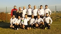 The Red’s che, come tutte le squadre del campionato della Lega Calcio Uisp Varese, è scesa in campo con un nastrino giallo al braccio.