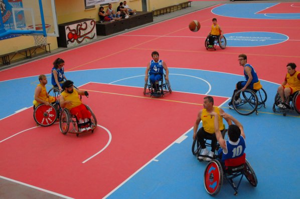 Basket in carrozzina