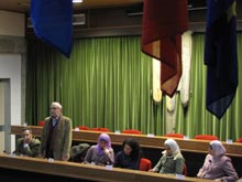 La cerimonia di benvenuto al municipio di Calderara