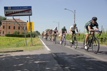 I cicloturisti della Citt&agrave; di Lugo alle porte del comune romagnolo