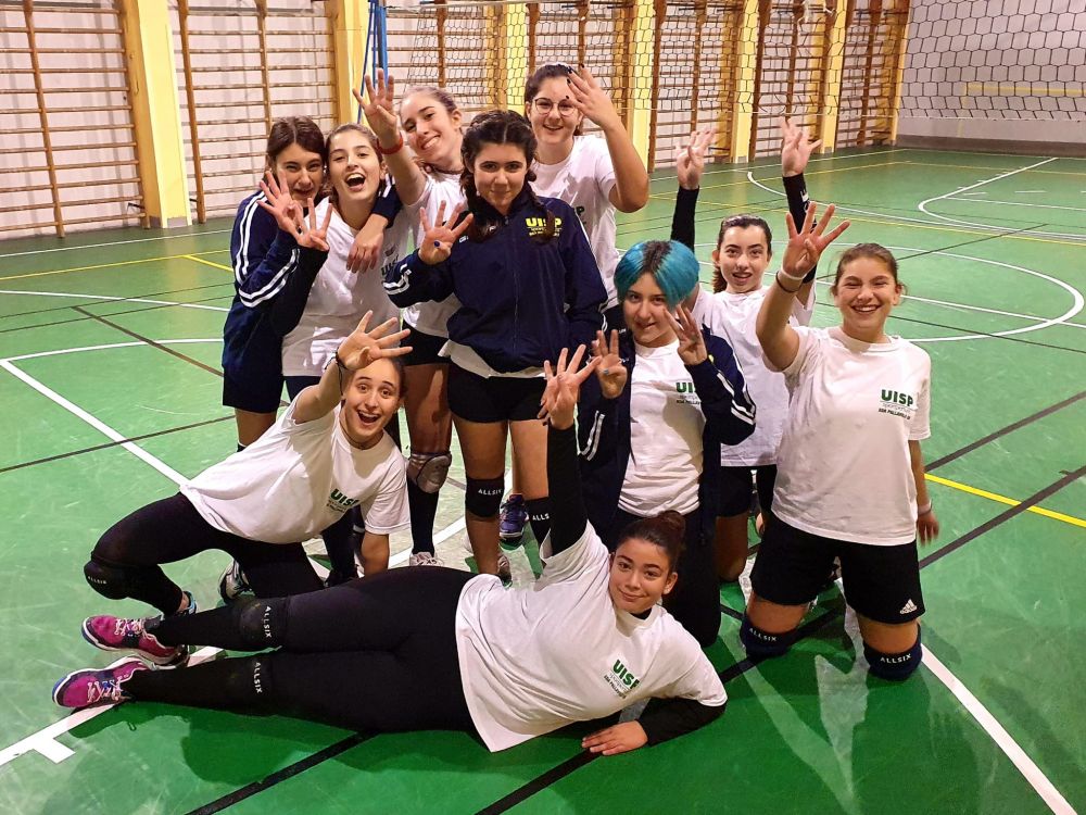 MOMENTI U15-5