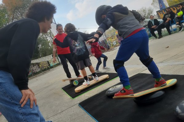 CORSO SKATEBOARD JUNIOR E TEEN - dai 6 anni in su