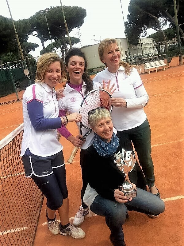 FINALISTE