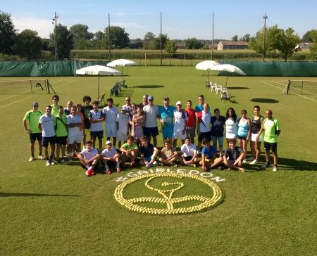 foto di gruppo Rodeo Tennis Tour Veneto